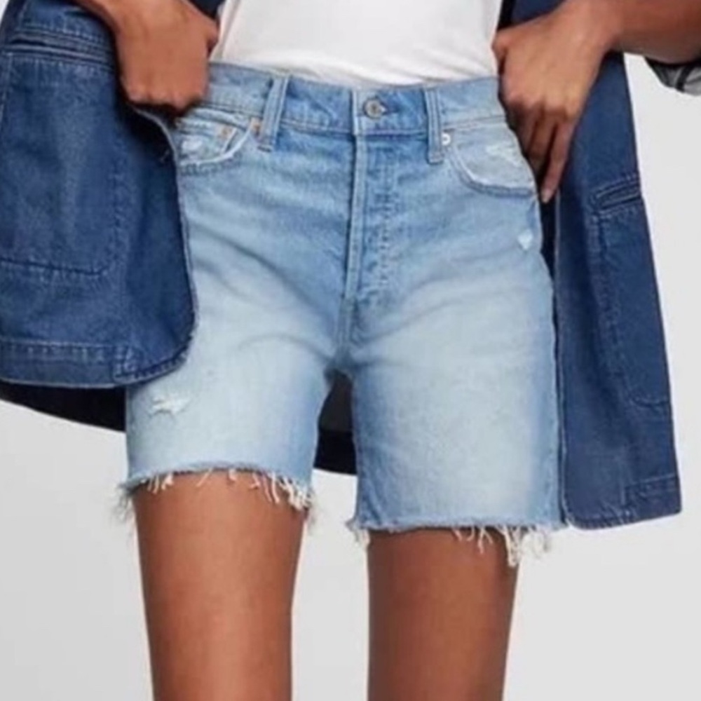 Gap Midi High Rise Cheeky Distressed Jean Short